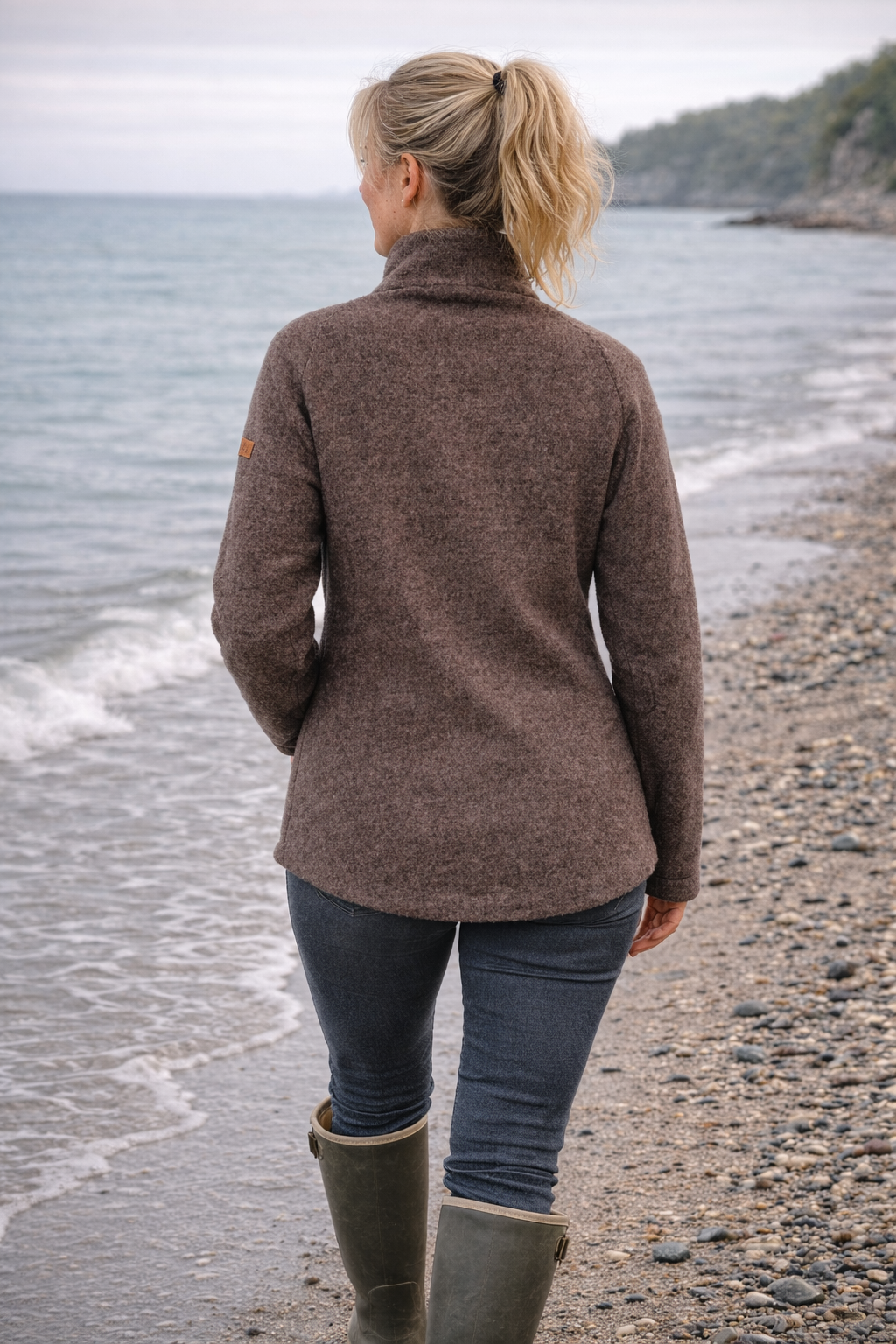 Halla Explore- Taupe